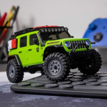 Preview: Axial 1/30 SCX30 Jeep Wrangler JLU 4X4 RTR Brushed Rock Crawler (Battery & Charger Included), Green
